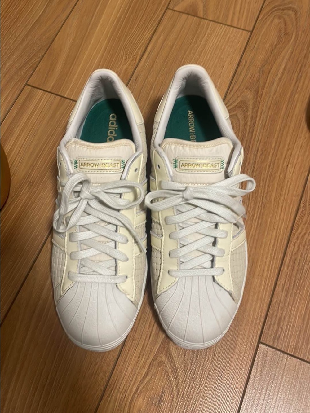 adidas Men’s White Cream Superstar Sneakers